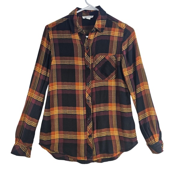 beachlunchlounge Tops - beachlunchlounge plaid button down long sleeve flannel shirt women's XS